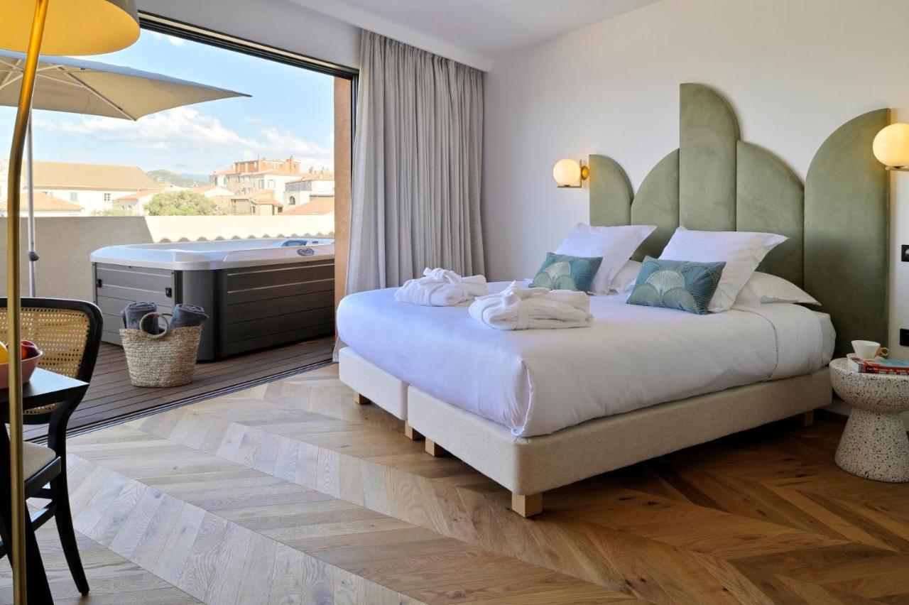 Hotel & Spa Rocabella L'Ile-Rousse  Bagian luar foto
